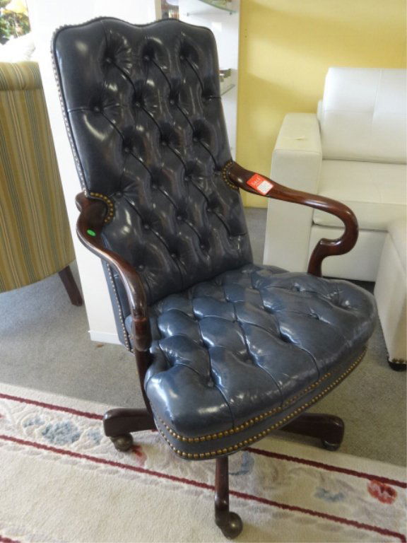 HANCOCK AND MOOR LEATHER EXECUTIVE DESK CHAIR ON (1 of 5)