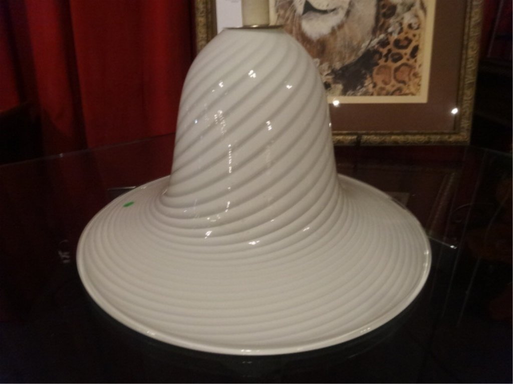 1970's MURANO STYLE SWIRL GLASS PENDANT CEILING LIGHT (1 of 5)