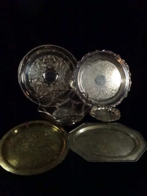 6 PC BRASS & SILVERPLATE SERVEWARE, LARGEST APPROX: 6 PC BRASS & SILVERPLATE SERVEWARE, LARGEST APPROX 12.25"L