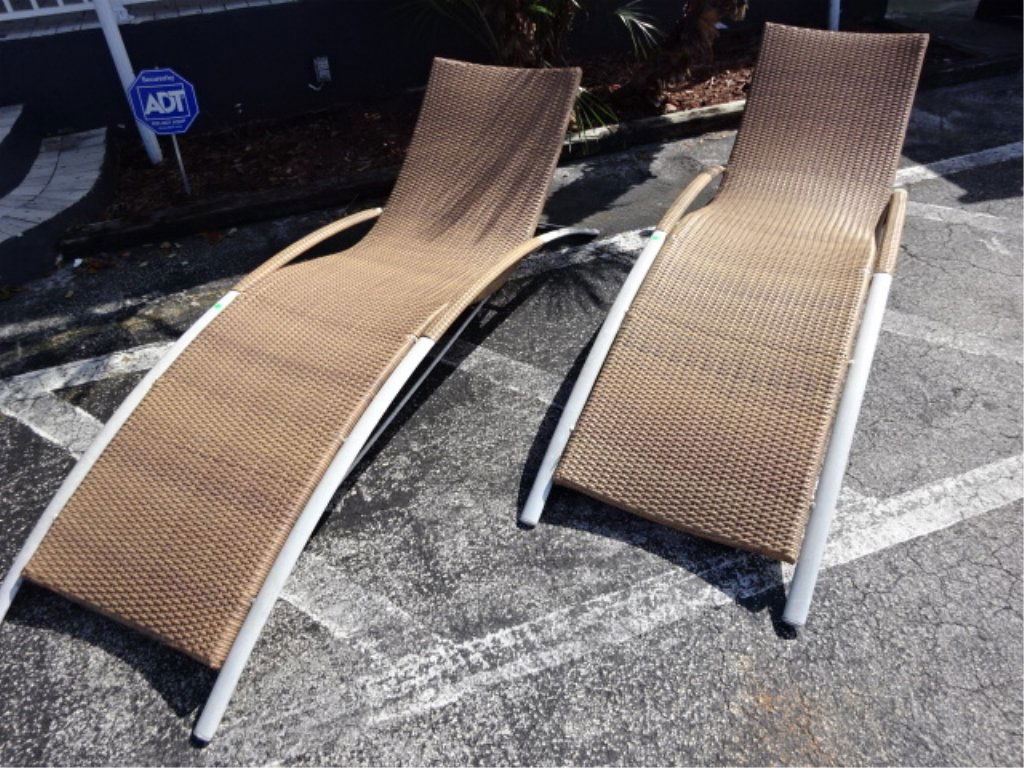 PAIR MODERN FRONTGATE LOUNGE CHAIRS, METAL AND ALL (1 of 9)