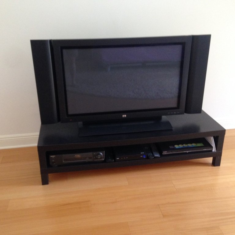 HPÂ PL4260N 42" PLASMA HDTV, 1024 X 768 RESOLUTION, (1 of 3)