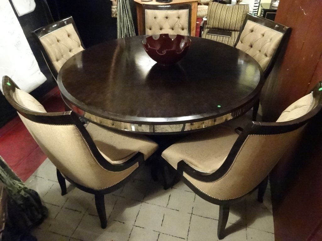 MARGE CARSON ROUND DINING TABLE AND 5 ASTORIA CHAIRS BY (1 of 10)
