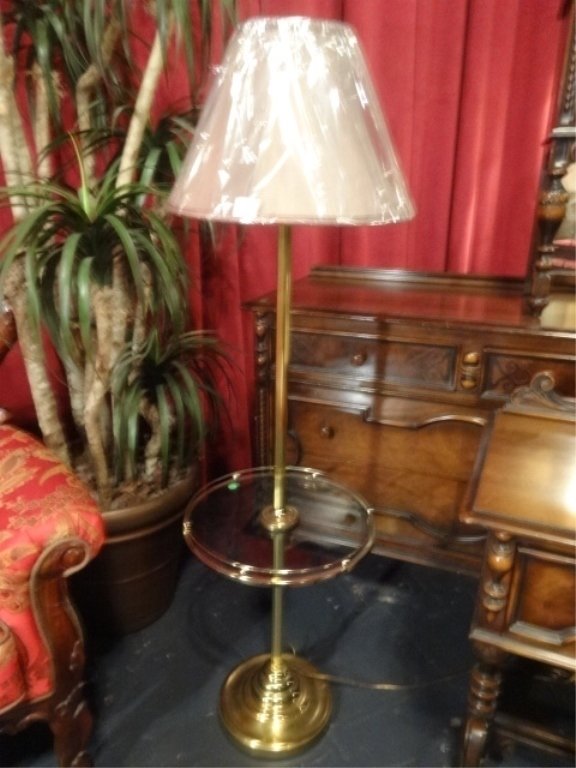 BRASS FLOOR LAMP WITH GLASS TOP TABLE, BEIGE /TAUPE (1 of 4)