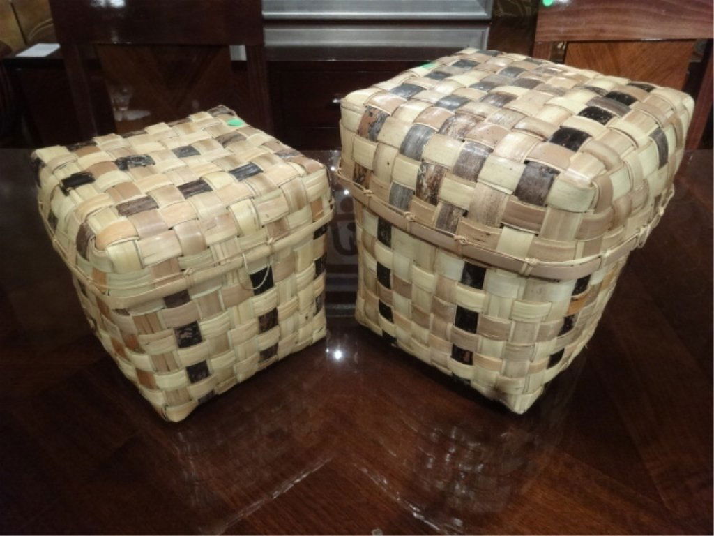 2 SQUARE WOVEN RATTAN BASKETS WITH LIDS, LARGEST APPROX (1 of 5)