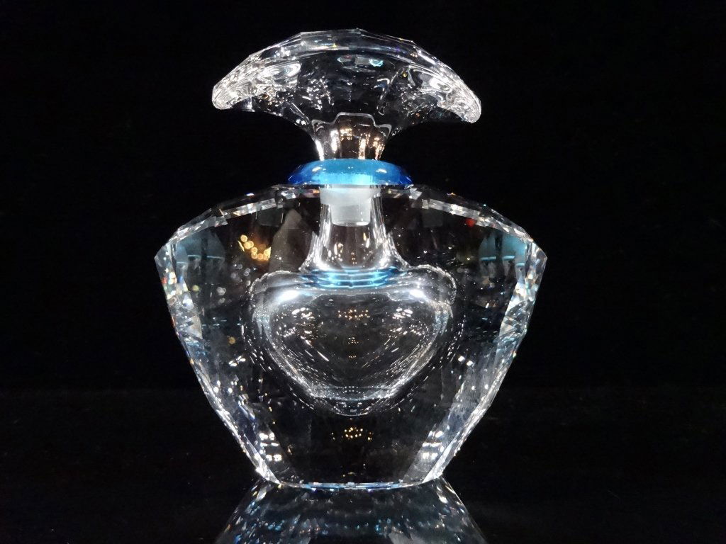 SWAROVSKI CRYSTAL PERFUME BOTTLE, WITH Swarovski Perfume Bottle Pendant