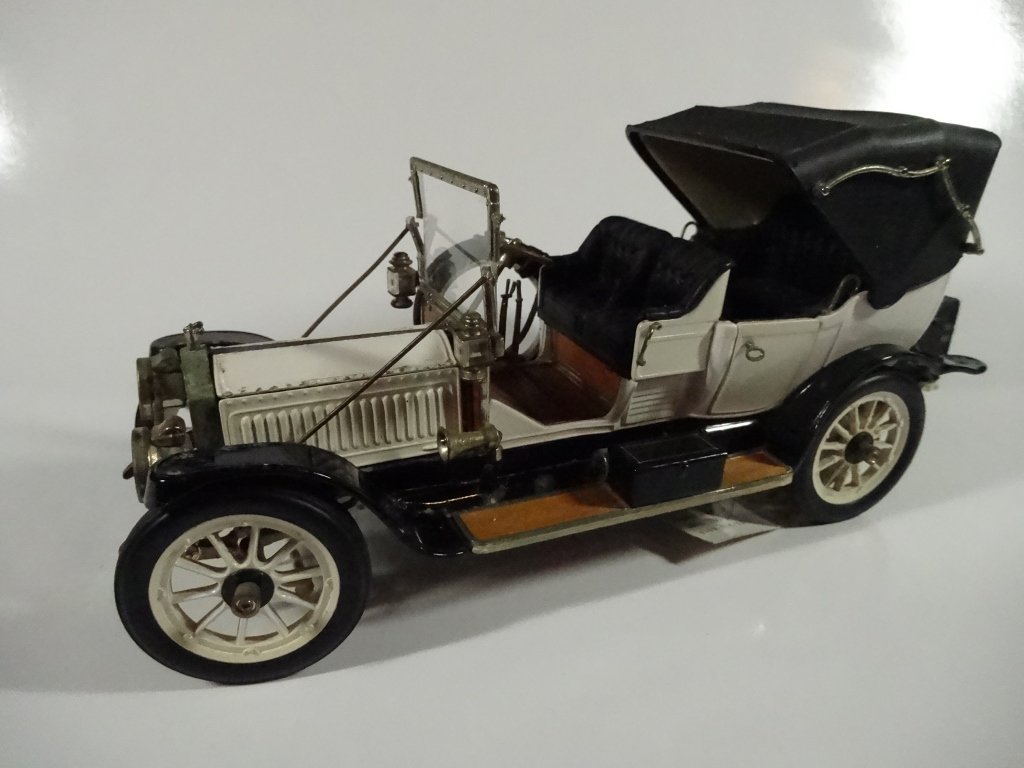 FRANKLIN MINT DIE CAST MODEL 1912 PACKARD VICTORIA (1 of 10)