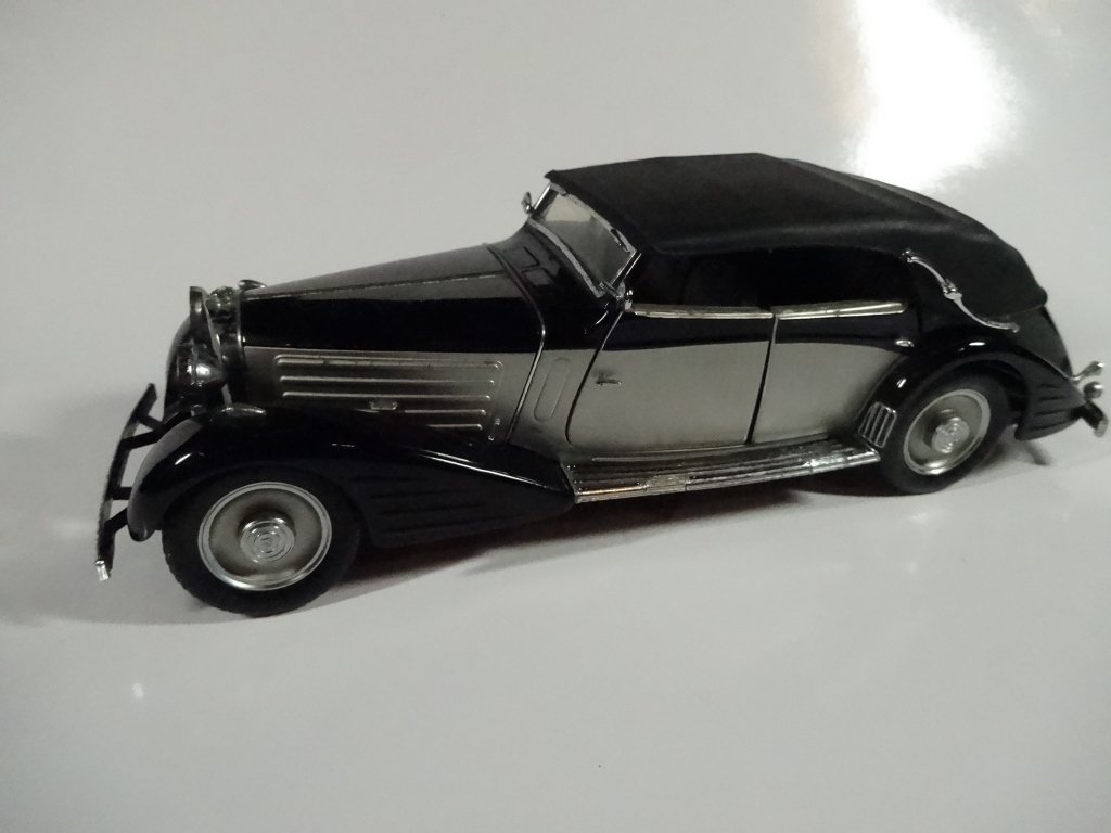 FRANKLIN MINT DIE CAST MODEL 1939 MAYBACH ZEPPELIN (1 of 7)