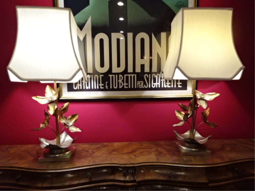 PAIR MID CENTURY METAL TABLE LAMPS, GOLD FINISH METAL (1 of 10)