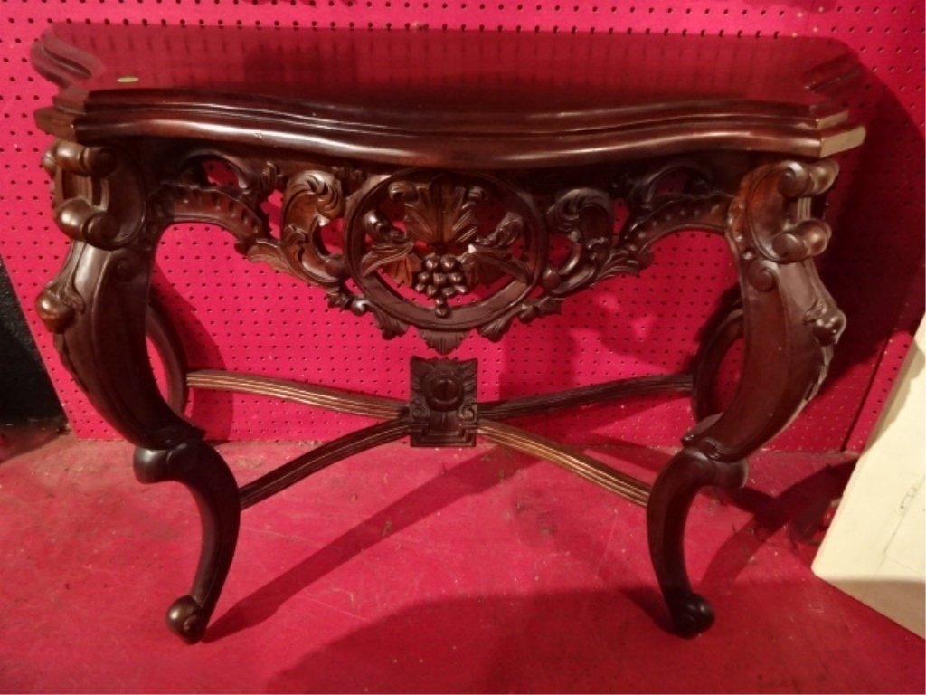 ITALIAN ROCOCO STYLE WOOD CONSOLE TABLE, CARVED (1 of 6)