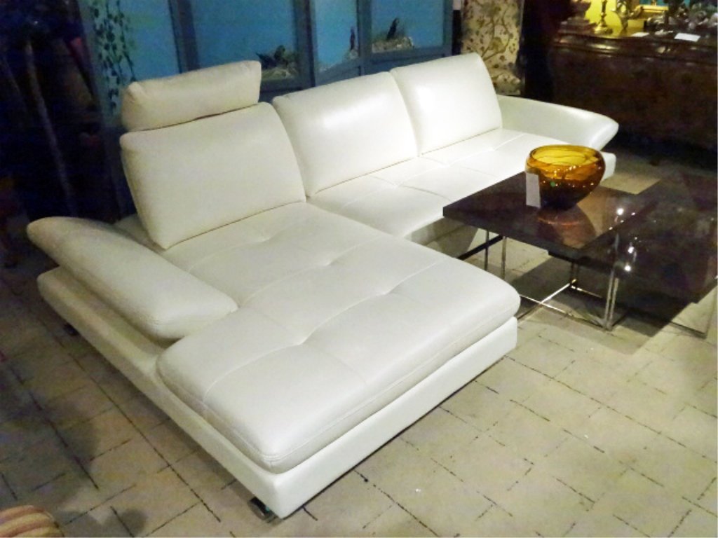 MODERN DESIGN WHITE LEATHER SECTIONAL SOFA, LEFT HAND (1 of 9)