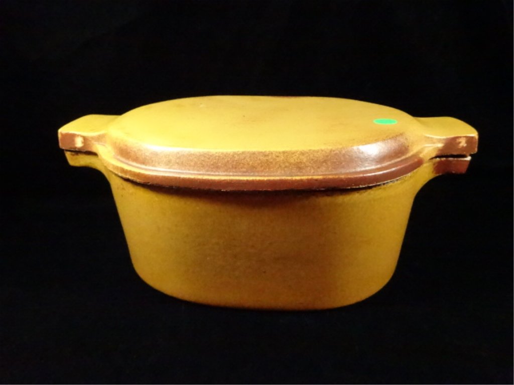 VINTAGE BENNINGTON POTTERS POTTERY CASSEROLE, *1856,: VINTAGE BENNINGTON POTTERS POTTERY CASSEROLE, *1856, BENNINGTON VERMONT, APPROX 5.5"H X 14.5"L X 9"W