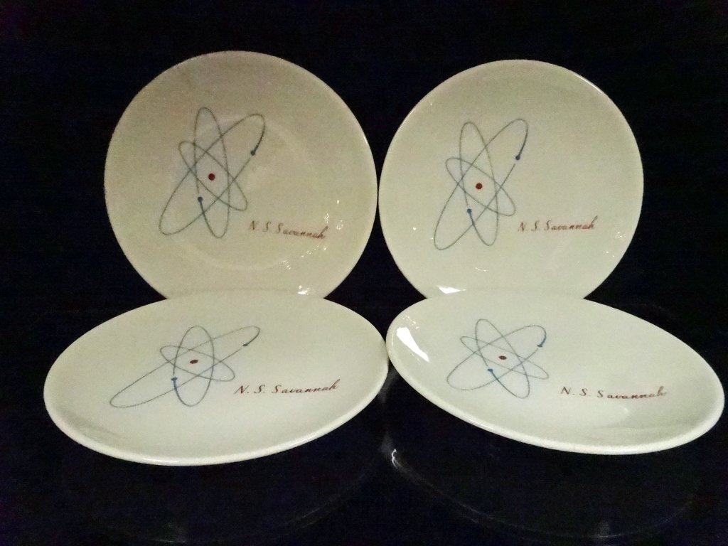4 VINTAGE N.S. SAVANNAH PLATES, MADE BY MAYER CHINA, (1 of 8)