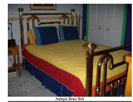 QUEEN SIZE SWANN BRASS BED, EXCELLENT CONDITION (1 of 1)