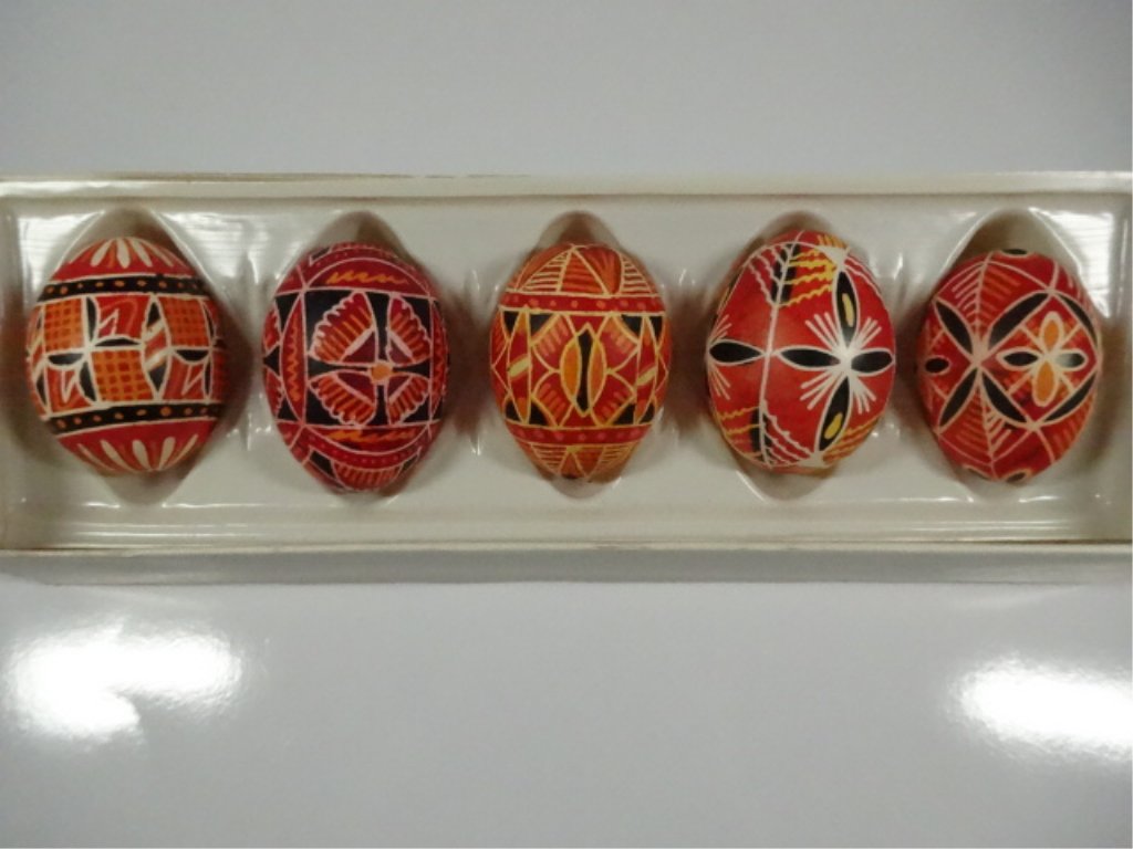 5 HAND PAINTED EASTER EGGS (1 of 7)