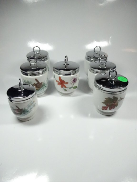 7 PC ROYAL WORCESTER PORCELAIN EGG CODDLERS, 6 LARGE &: 7 PC ROYAL WORCESTER PORCELAIN EGG CODDLERS, 6 LARGE & 1 SMALL, WITH RECIPE PAMPHLET