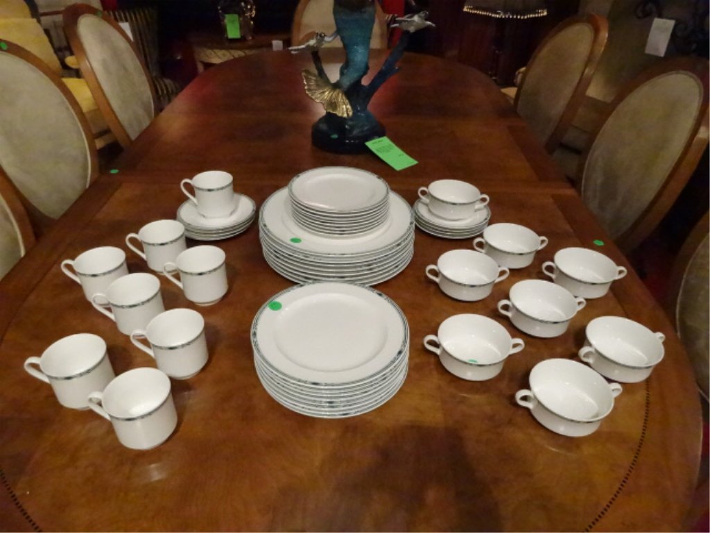48 PC LENOX CHINA, LENOX DECOR GREENWICH, INCLUDES 8 (1 of 6)