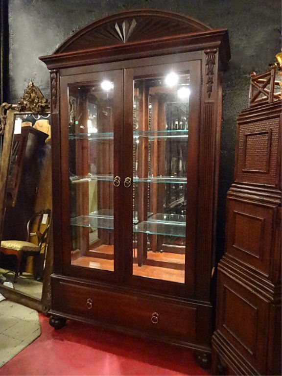 ETHAN ALLEN LIGHTED DISPLAY CABINET, GLASS SHELVES, (1 of 7)