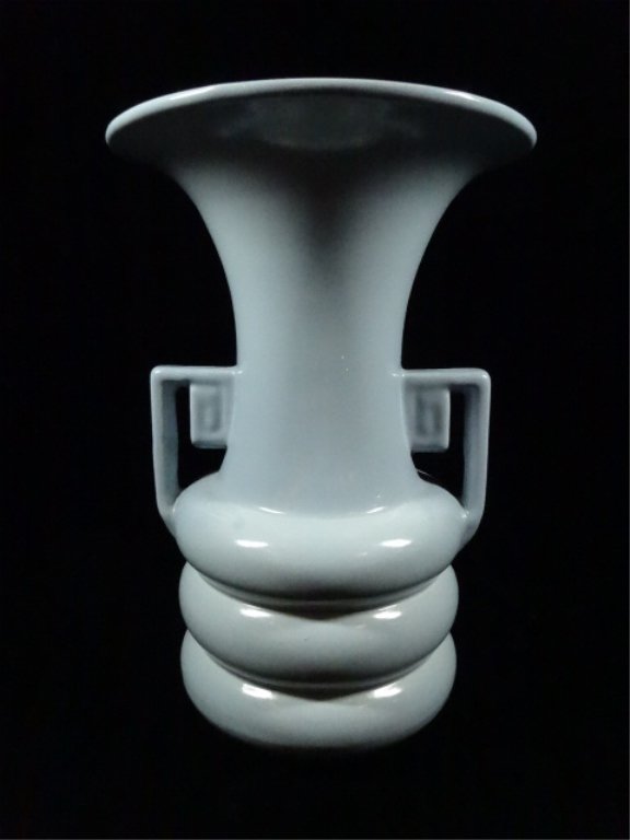 ABINGDON POTTERY VASE, BLUE, APPROX 9.5"H: ABINGDON POTTERY VASE, BLUE, APPROX 9.5"H