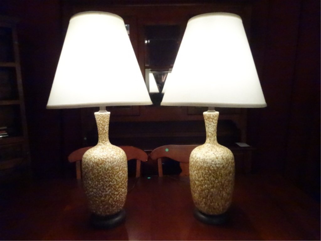 PAIR MID CENTURY MODERN CERAMIC LAMPS, TAN AND WHITE, (1 of 6)