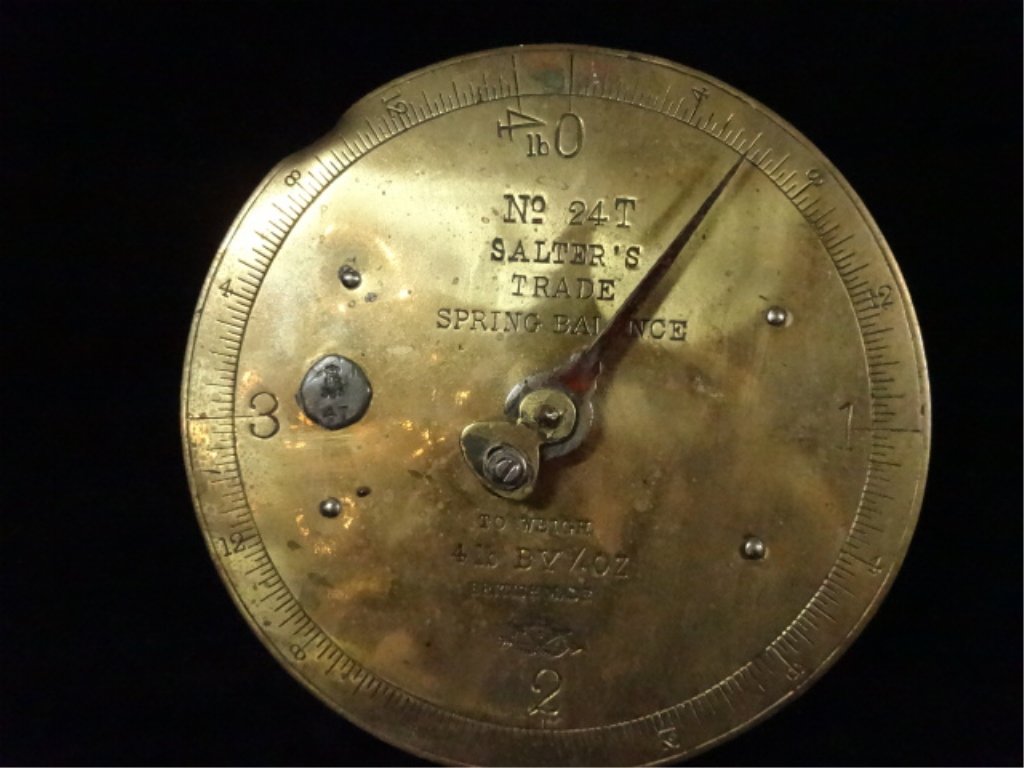 SALTER'S TRADE SPRING BALANCE NO. 24 T 4 LB SCALE, (1 of 6)
