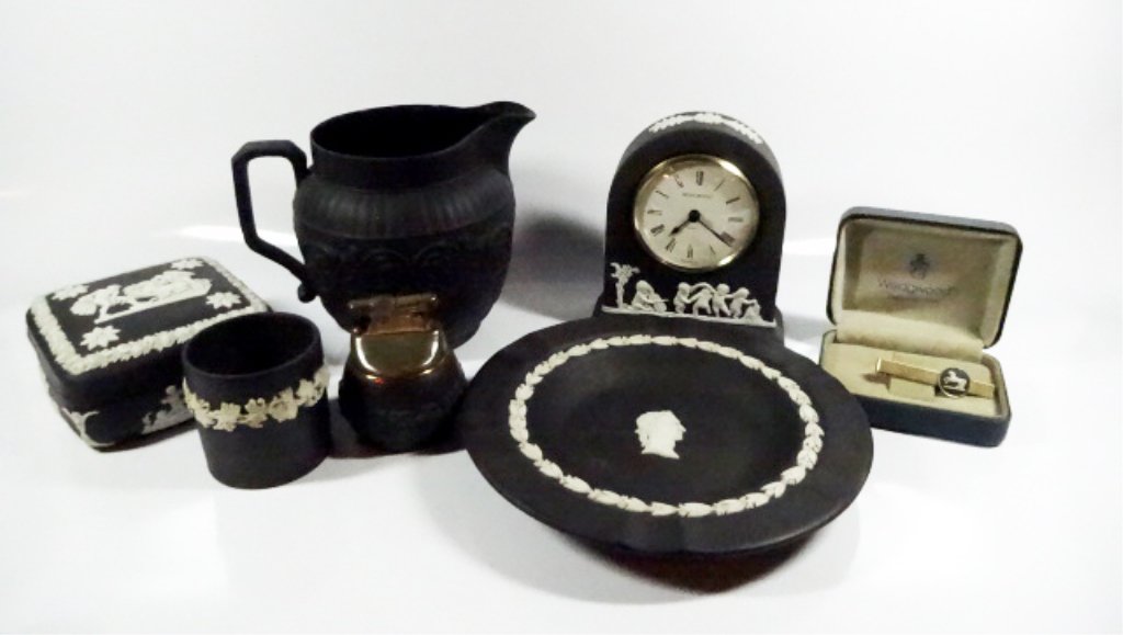 7 PC WEDGWOOD BLACK JASPERWARE, INCLUDES BLACK BASALT (1 of 8)