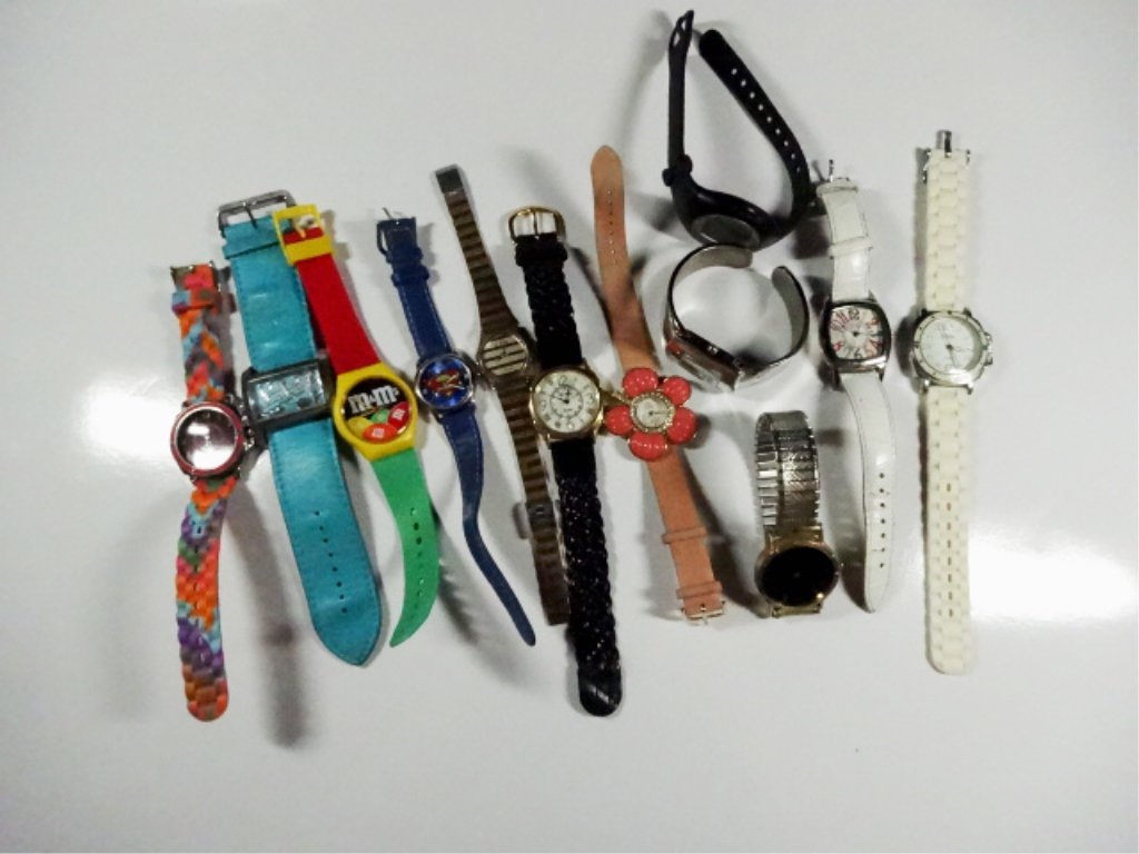 12 ASSORTED WATCHES, INCLUDES M&M'S AND SUPERMAN (1 of 5)