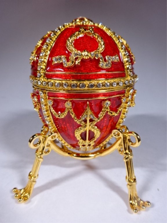 ENAMELED METAL FABERGE STYLE EGG BOX ON STAND, INTERIOR (1 of 4)