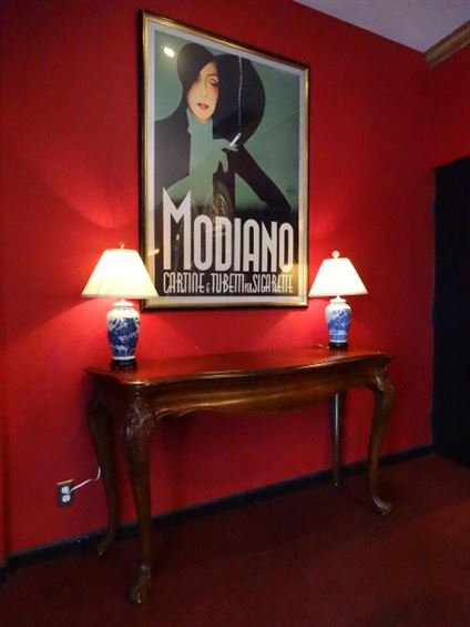 CHIPPENDALE STYLE WOOD CONSOLE TABLE, CARVED LEGS AND (1 of 8)