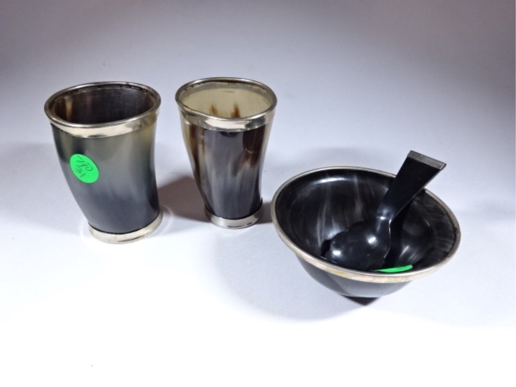 4 PC CARVED HORN SERVING ITEMS, 2 CUPS, BOWL, AND (1 of 4)