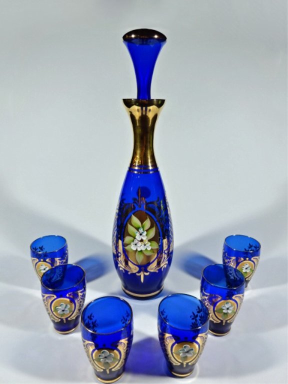 7 PC VINTAGE COBALT GLASS DECANTER, 6 GLASSES, GILT AND (1 of 4)