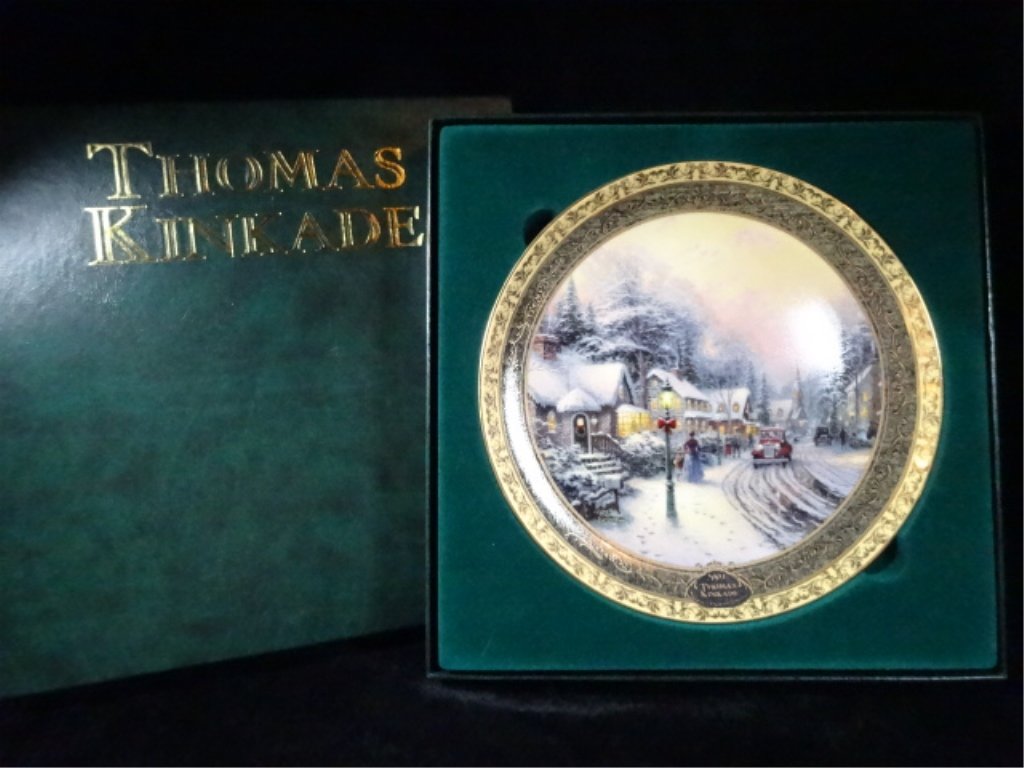 THOMAS KINKADE VILLAGE CHRISTMAS LIMITED EDITION PLATE, (1 of 6)