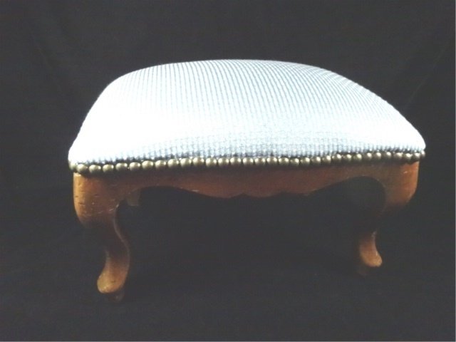 BLUE UPHOLSTERED FOOTSTOOL WITH NAILHEAD TRIM, WOODEN: BLUE UPHOLSTERED FOOTSTOOL WITH NAILHEAD TRIM, WOODEN LEGS, APPROX 8.5" X 14" X 10"