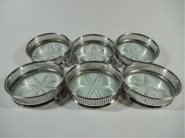 6 PC SILVERTONE & CRYSTAL COASTERS, APPROX 3.25": 6 PC SILVERTONE & CRYSTAL COASTERS, APPROX 3.25" DIAMETER