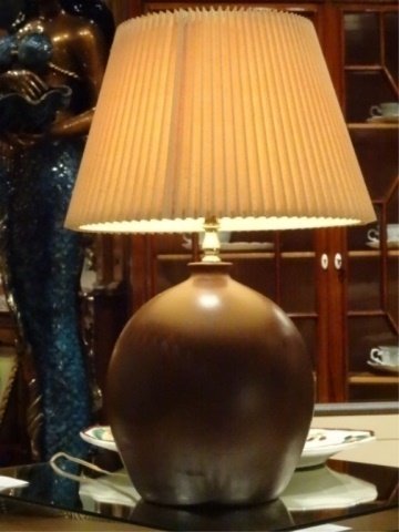 MID CENTURY CERAMIC TABLE LAMP, APPROX 25"H, SKU781.18 (1 of 3)