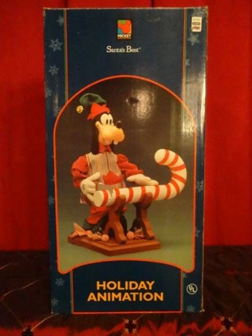 LARGE ANIMATED CHRISTMAS GOOFY FIGURE, WALT DISNEY (1 of 5)