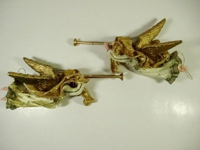 2 PC CHRISTMAS DECOR, ORNAMENT GOLD ANGELS WITH (1 of 4)