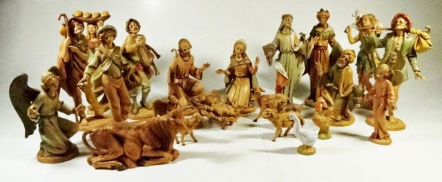 22 PC CHRISTMAS DECOR - ITALIAN NATIVITY FIGURINES, (1 of 8)
