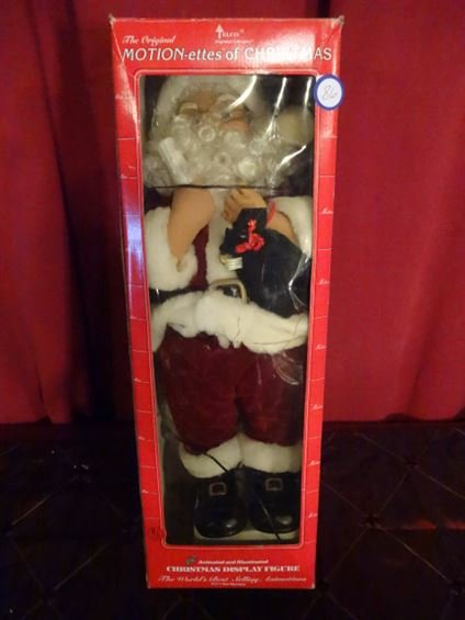LARGE ANIMATED CHRISTMAS SANTA FIGURE, IN ORIGINAL BOX, (1 of 5)