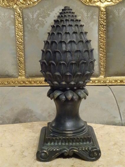 LARGE THISTLE FORM TABLETOP DECOR, BRONZE FINISH (1 of 3)