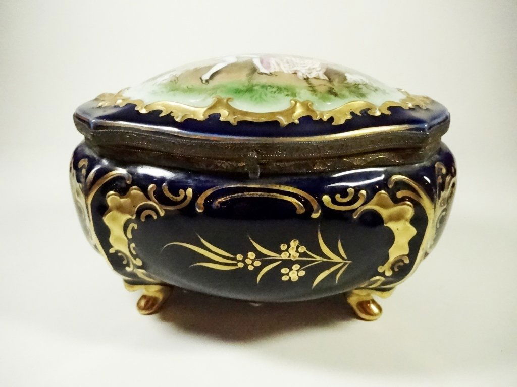 JLMENAU GRAF VON HENNEBERG ECHT KOBALT BLUE FOOTED (1 of 8)