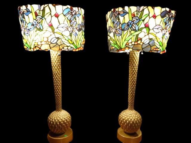 PAIR MODERN TABLE LAMPS, LEADED GLASS SHADES, GOLD (1 of 10)