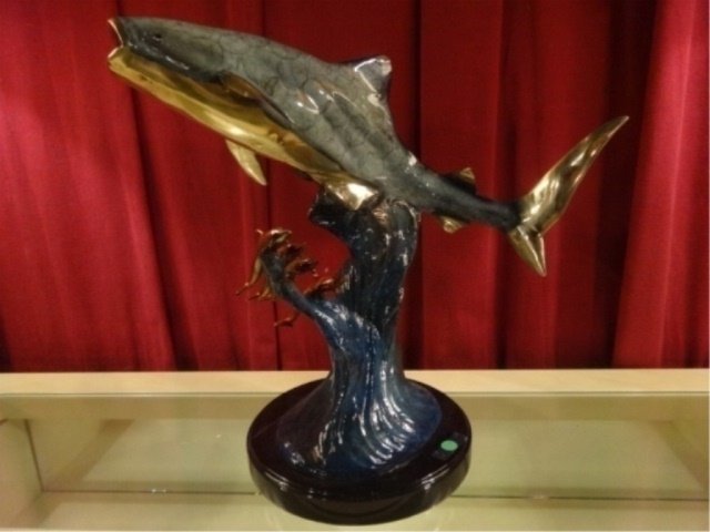 LARGE PATINATED BRONZE WHALE SHARK SCULPTURE, ON MARBLE: LARGE PATINATED BRONZE WHALE SHARK SCULPTURE, ON MARBLE BASE, LIMITED EDITION, SIGNED JAY WILLIAMS AND NUMBERED 21/50, APPROX 22"H X 23"W