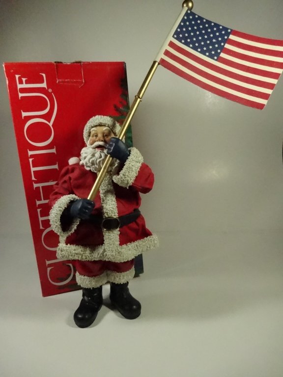 GOD BLESS AMERICA CLOTHTIQUE FIGURINE BY POSSIBLE (1 of 3)