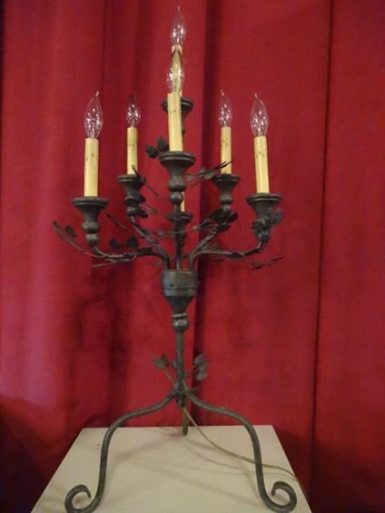 CANDELABRA TABLE LAMP, 7 LIGHTS, METAL BASE WITH VINE (1 of 5)