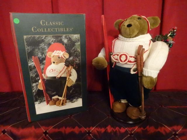 LARGE CHRISTMAS MOUSE WITH SKIS FIGURE, IN ORIGINAL (1 of 7)