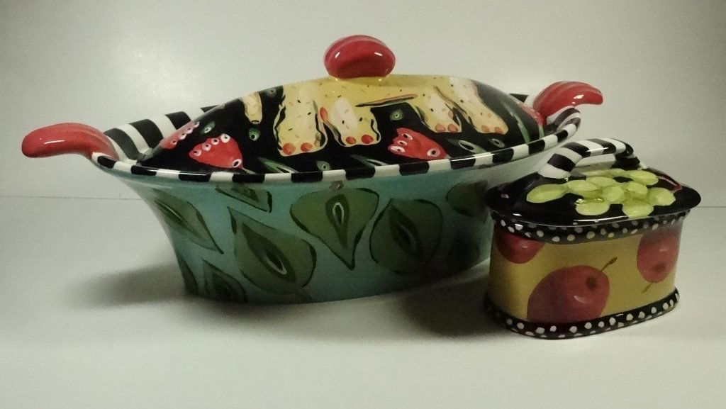 2 PC DROLL DESIGNS HANDMADE CERAMIC CASSEROLES, LARGE (1 of 9)