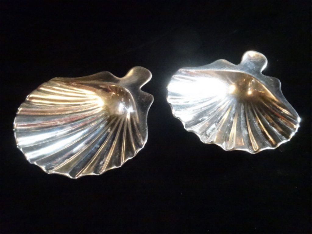 2 CHRISTOFLE FRANCE SILVER PLATE SHELL BOWLS, WITH: 2 CHRISTOFLE FRANCE SILVER PLATE SHELL BOWLS, WITH CHRISTOFLE MARK, EACH 6" X 5.5", SKU003.09