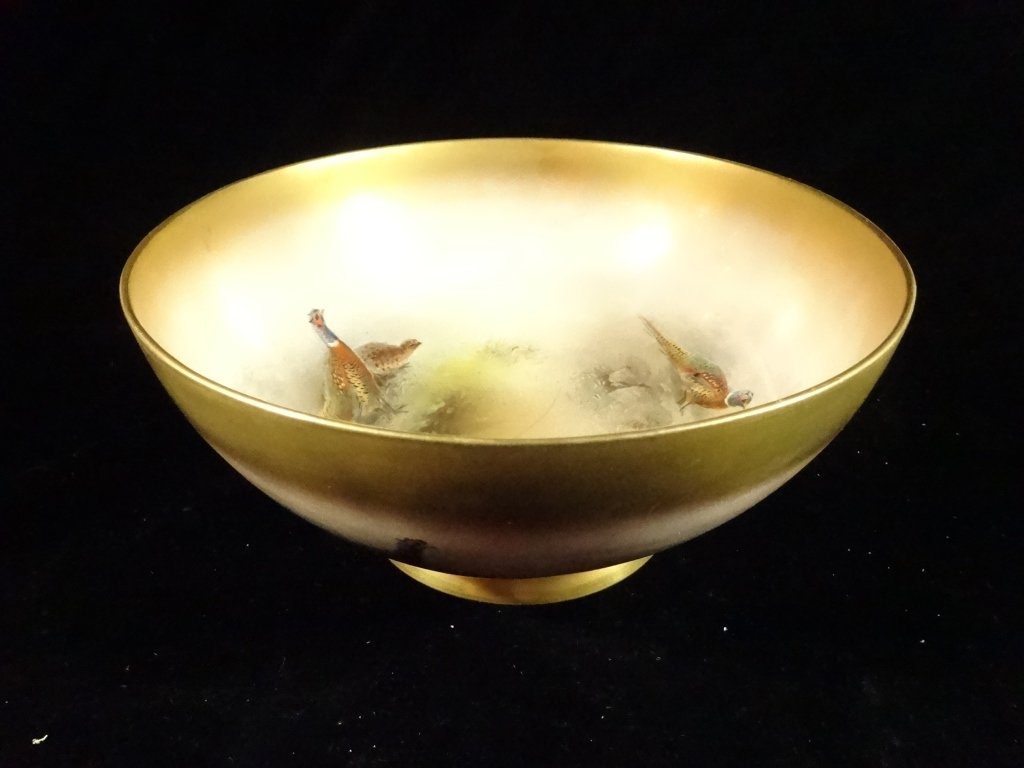 ROYAL WORCESTER PORCELAIN GAME BIRD BOWL, GOOD: ROYAL WORCESTER PORCELAIN GAME BIRD BOWL, GOOD CONDITION WITH SMALL HAIRLINE CRACK IN BOTTOM OF BOWL, MARKED ROYAL WORCESTER ENGLAND, 9" X4", SKU9002.32