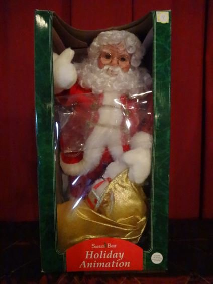 LARGE ANIMATED CHRISTMAS SANTA FIGURE, SANTA WITH GIFT (1 of 7)