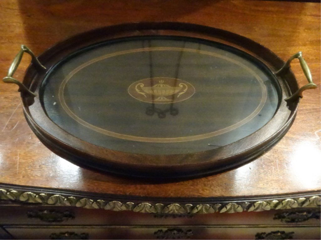 OVAL WOOD SERVING TRAY, INLAID URN DESIGN, BRASS (1 of 4)